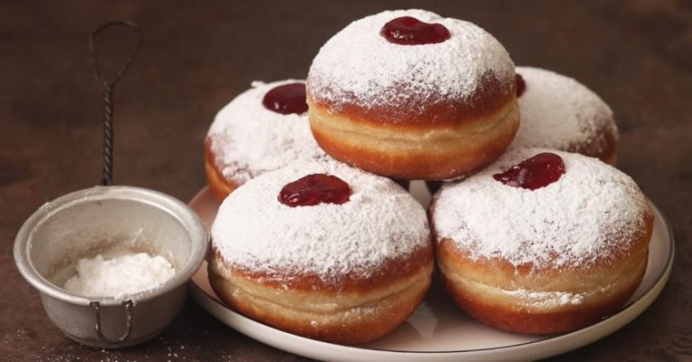 Полски крофни со џем