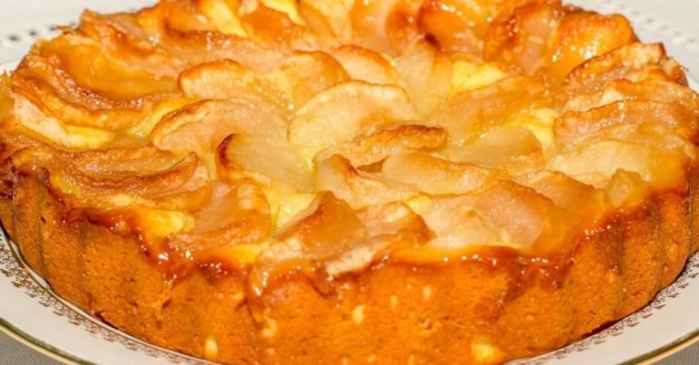 Шарлотка со урда